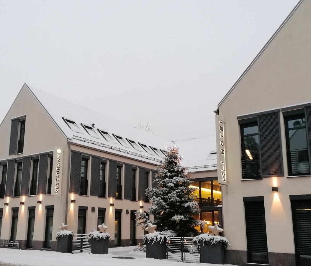 Kh Hotel Mit Restaurant Geisenfeld Eksteriør bilde
