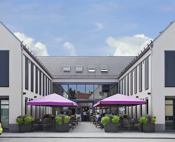 Kh Hotel Mit Restaurant Geisenfeld Eksteriør bilde