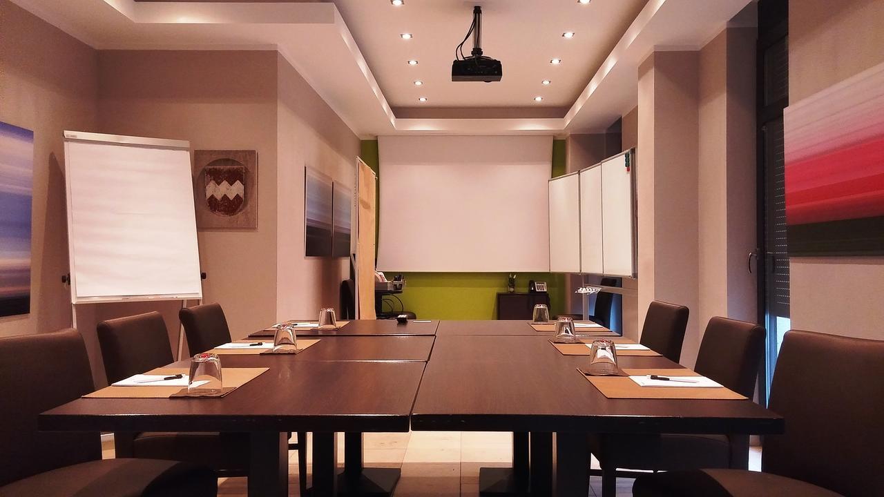 Kh Hotel Mit Restaurant Geisenfeld Eksteriør bilde